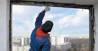 Демонтаж остекления балкона в Пыть-яхе - цена от 575 руб. - Сварной-Пть